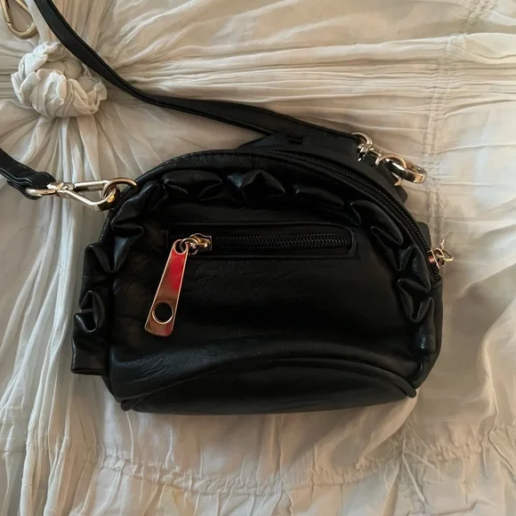 Black Flower Bag - Picture 3 of 3